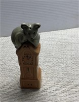 Fairly tale mouse and clock pair