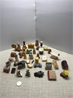 39 missed matched miniature pieces