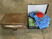 2X VINTAGE SUITCASES WITH CONTENTS