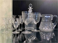 ASSORTMENT OF EDWARDIAN CRYSTAL INCLUDES ETCHED