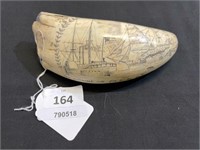 LARGE POLISHED SCRIMSHAW WHALES TOOTH