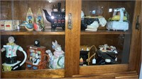 LARGE QTY OF ASSORTED COLLECTABLE TEAPOTS