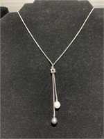 925 Lariat style love knot white and gray pearl