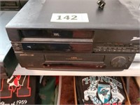 2 VCRS- UNTESTED - NO REMOTES