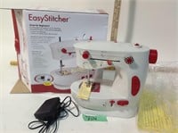 Easy Stitcher sewing machine, Powers up