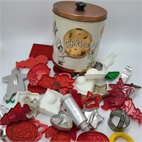 Vintage Tin of Cookie Cutters