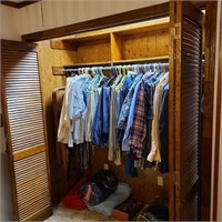 Contents of Closet w/ Men's Clothing