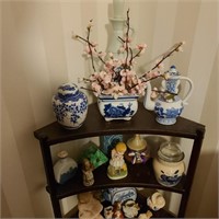 Small Shelf & Ceramic Contents