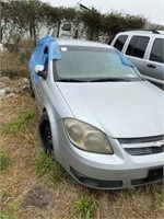 2008 Silver Chevy Cobalt (Key stuck in ignition)
