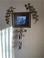 Wall pictures, decor and knick knacks