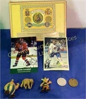Collectable Cigar Box, 2 Hockey Pictures,