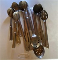 Approx. (15) Large Spoons