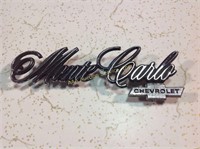 Chevrolet Monte Carlo emblem