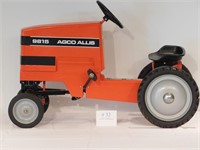 Agco Allis 9815 pedal tractor Scale Models,