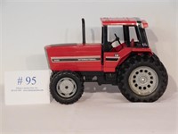 International 5288 tractor, Special Edition May