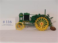 JD Model N, Waterloo Boy tractor, 1917-1924, ERTL