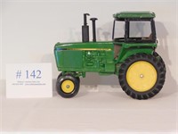 JD tractor w/cab, #2744, ERTL