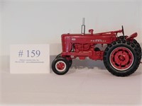 McCormick Farmall 400 tractor, Claire Scheide