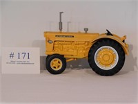 International 660 diesel tractor,1999 Case