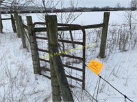 Livestock Gates and Approx. 15 Panels