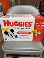 Huggues 704 wipes