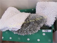 ASSORTED BATH MATS