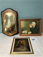 2 religous pictures, 10 commandment plaque
