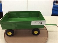 Ertl John Deere Barge Wagon, no box, 1/16 scale