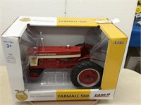 Ertl Case IH Farmall 560 Natl FFA Org Tractor,1/16