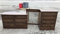 Dresser with mirror  chest of drawers