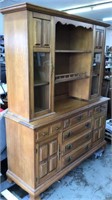Pine hutch (Stanley  distinctive furniture