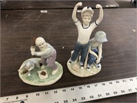 BASEBAL STATUES