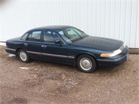 '94 FORD CROWN VICTORIA FOR PARTS