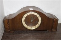 MANTLE CLOCK