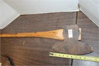 LARGE VINTAGE AXE
