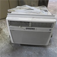 Frigidaire Air Conditioner 18,500BTU