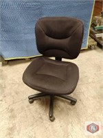 Set of 4 chairs one Jr. Executive and 3 task chair