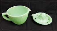 Jadeite 2 Cup Holding Cup and Juicer