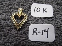 10K Gold / Diamond Heart Pendant