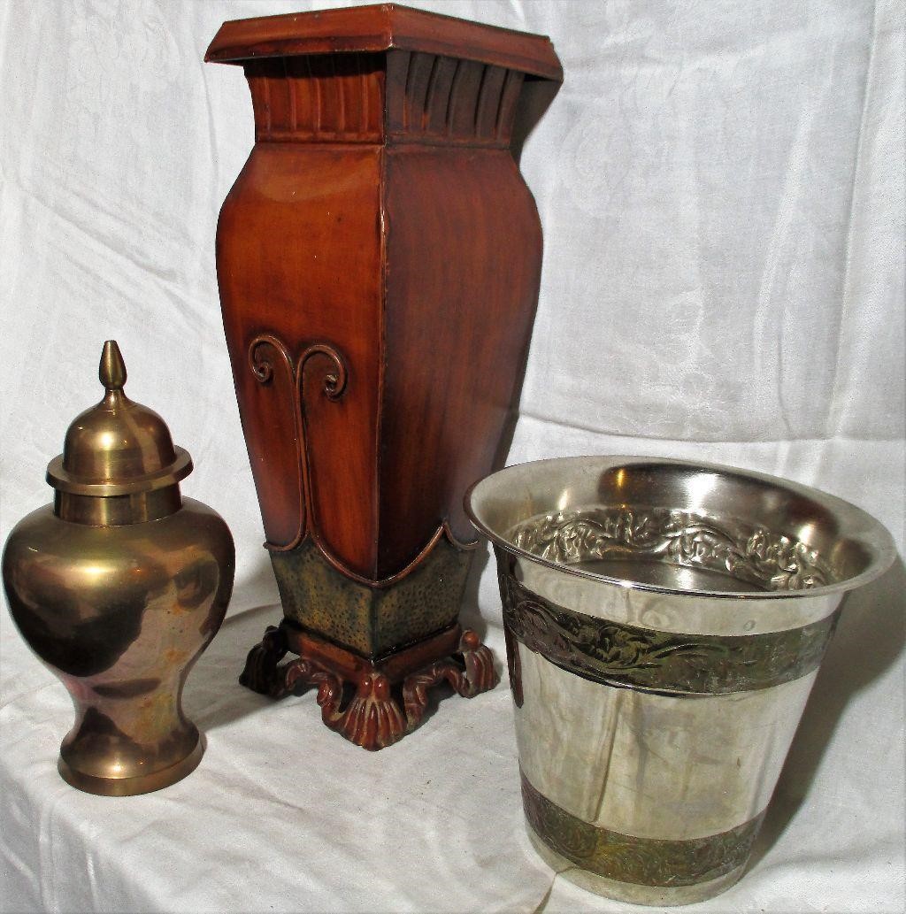Household Decorator & Collectible Multi Consignor Auction #3