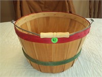 Apple Basket with Handle - Nice One