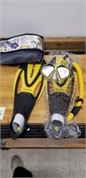 U.S. Divers snorkel,goggles and fins set