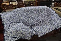 Full / Queen Blue Patterned Comforter w/ 2 Shams