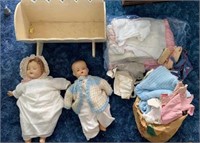 Vintage dolls, bed & clothes