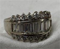 Sterling Silver Ring w/ White Stones Size 10
