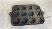 Vintage cast iron muffin tart pan