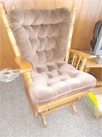 Oak Tan Glider Rocker - Like New!