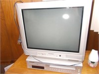21" Colored TV w/DVD/VHS Player & Remote
