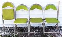 4 FOLDING CHAIRS & TABLE USUAL WEAR -