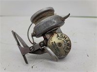 Vintage Ashaway slip cast reel